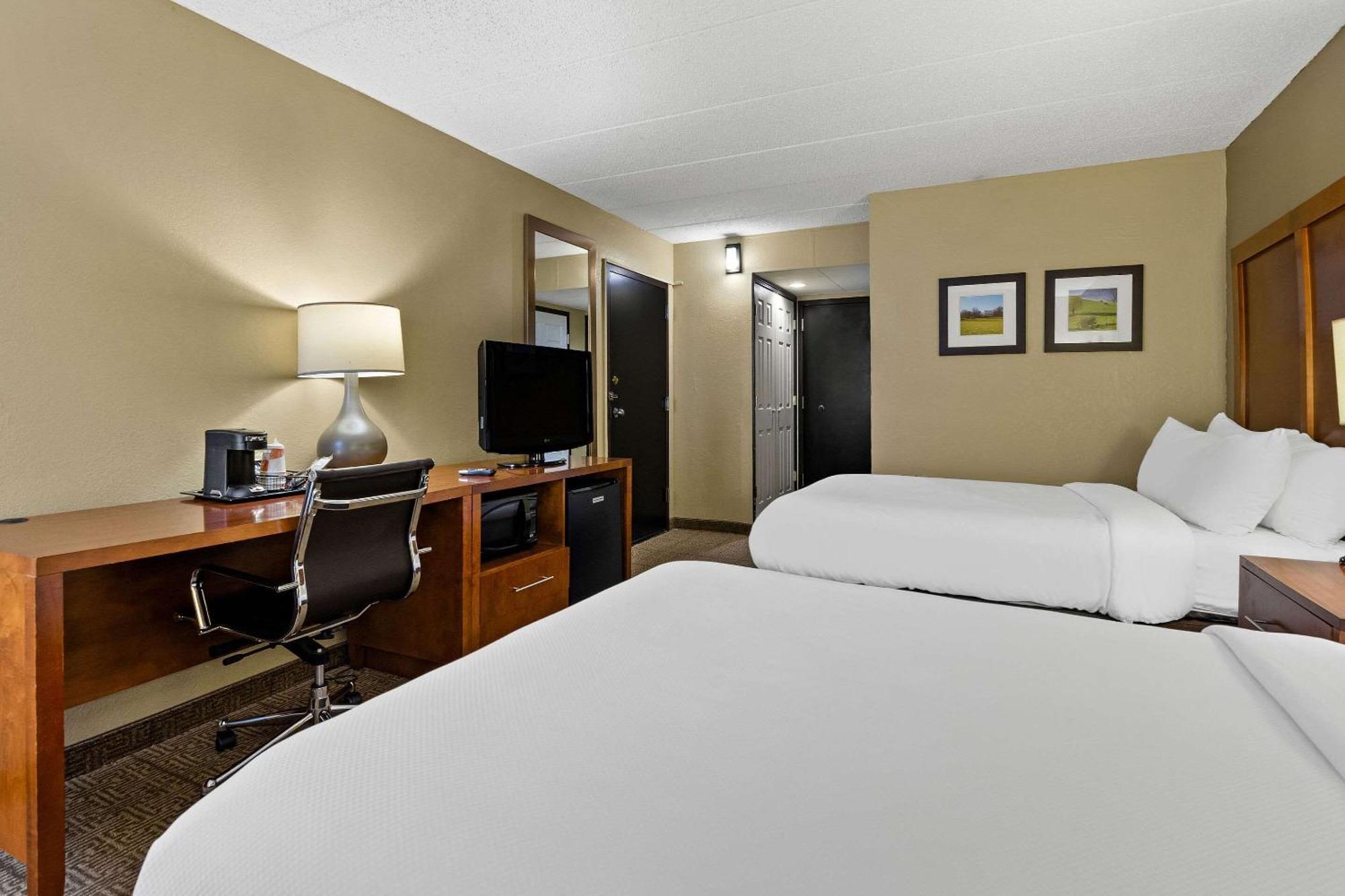 Comfort Inn Уайтевилл Экстерьер фото